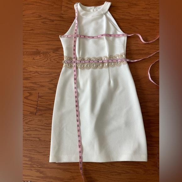 Gorgeous Vince Camuto Halter Cream and Gold Sheath Dress Size 6 - Picture 7 of 10